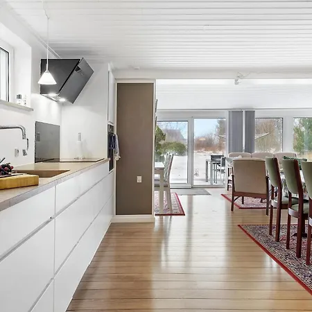 3 Bedroom Stunning In * Sæby