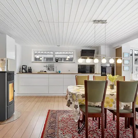 3 Bedroom Stunning In